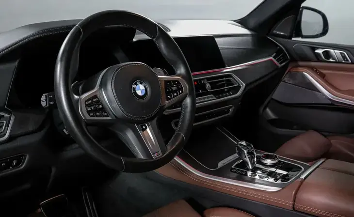 BMW X5 - Фото 8