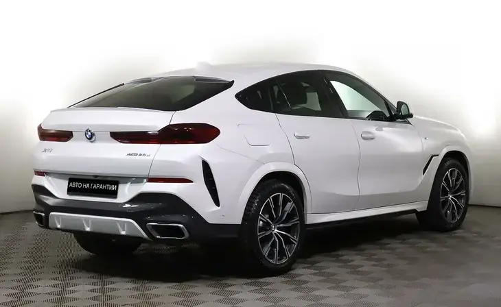 BMW X6 - Фото 1