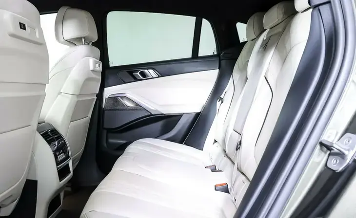 BMW X6 - Фото 10