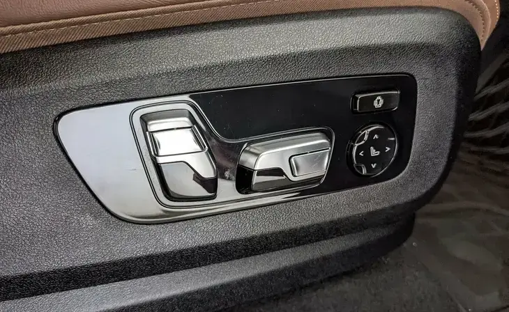 BMW X6 - Фото 23