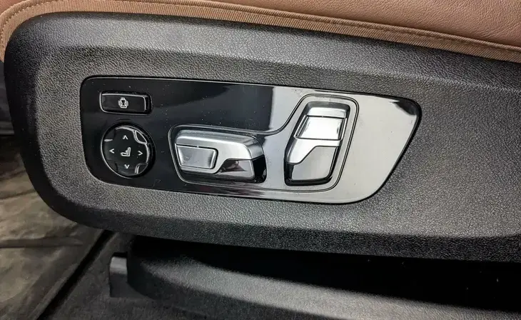 BMW X6 - Фото 24