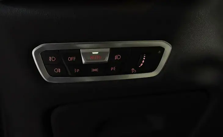 BMW X6 - Фото 13