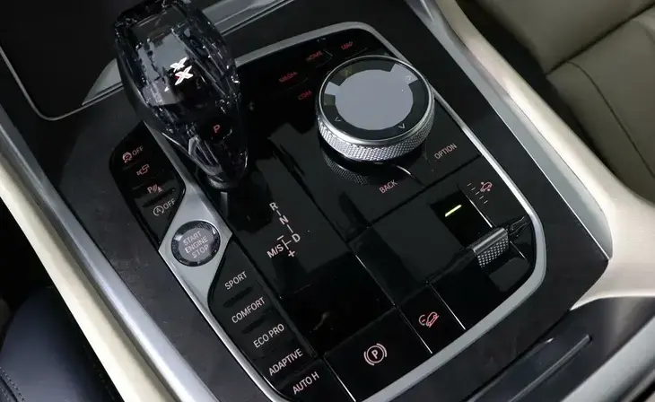 BMW X6 - Фото 30