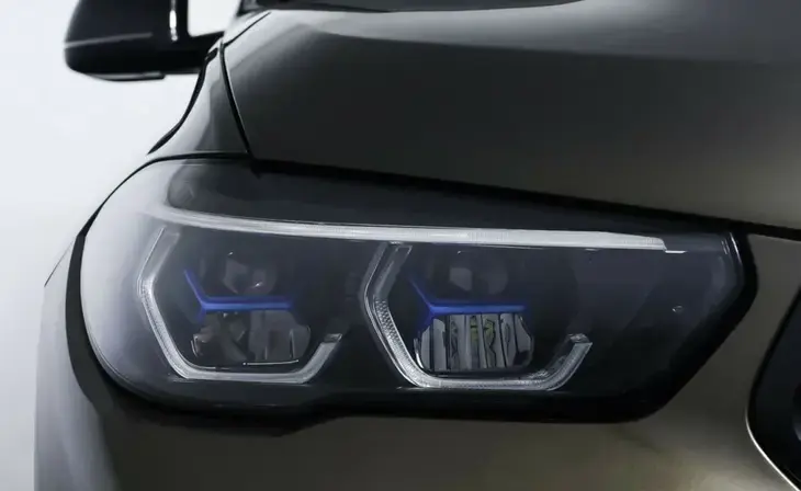 BMW X6 - Фото 1