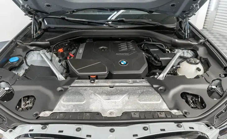 BMW X3 - Фото 8