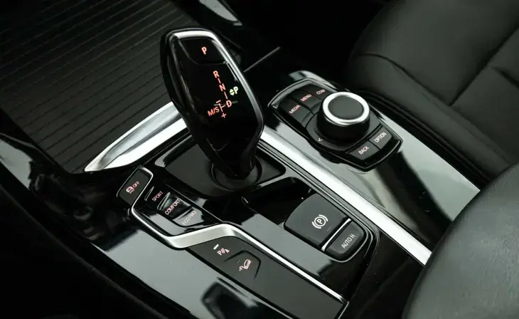 BMW X3 - Фото 12