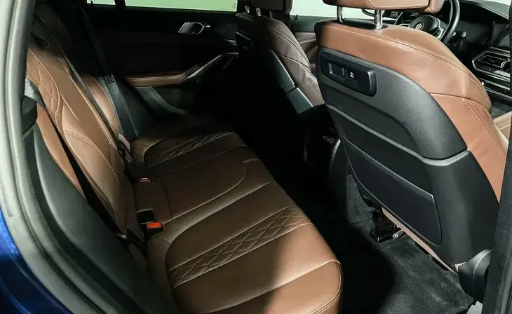 BMW X6 - Фото 15