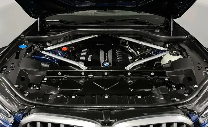 BMW X6 - Фото 1