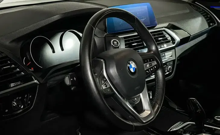 BMW X3 - Фото 11