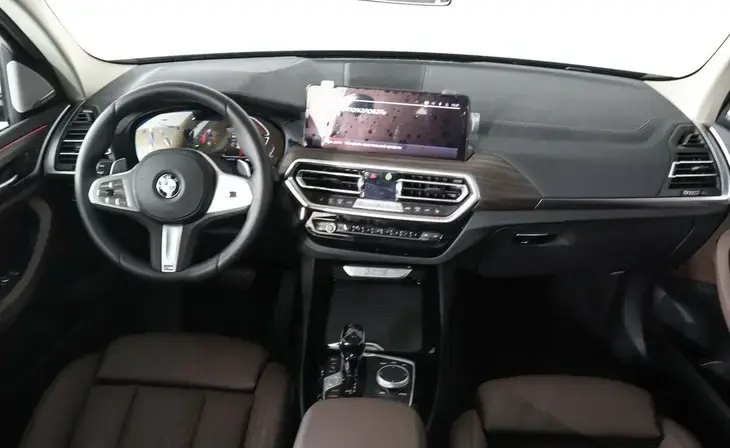 BMW X3 - Фото 8