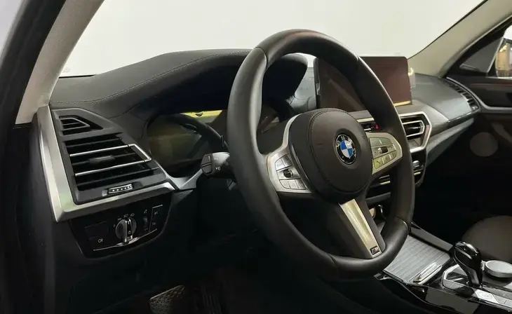 BMW X3 - Фото 8