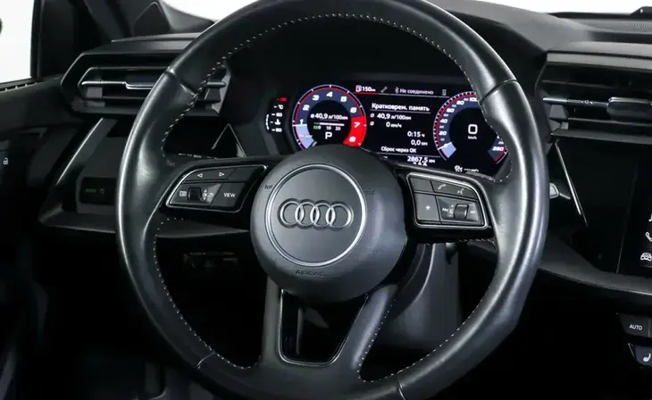 Audi A3 - Фото 10