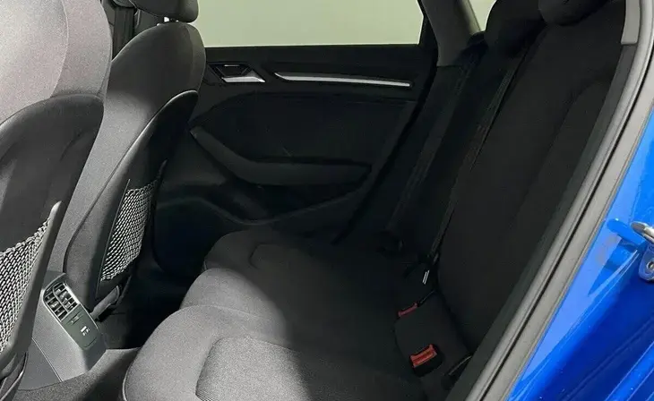 Audi A3 - Фото 3