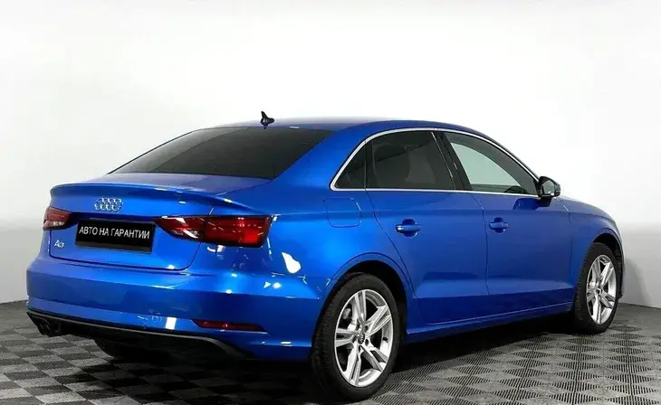 Audi A3 - Фото 4