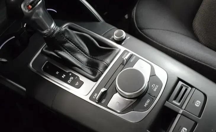 Audi A3 - Фото 17