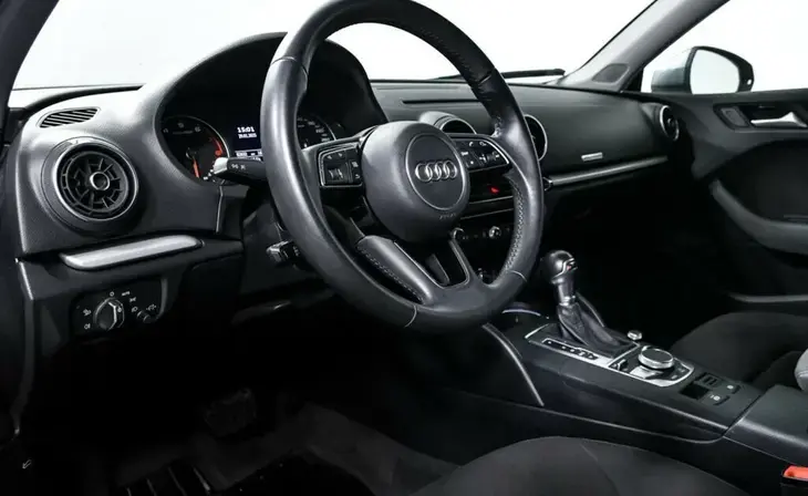 Audi A3 - Фото 11