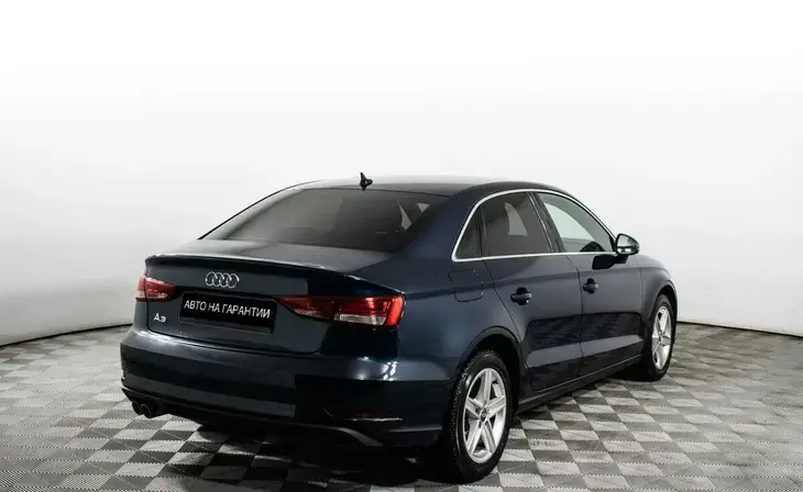 Audi A3 - Фото 1
