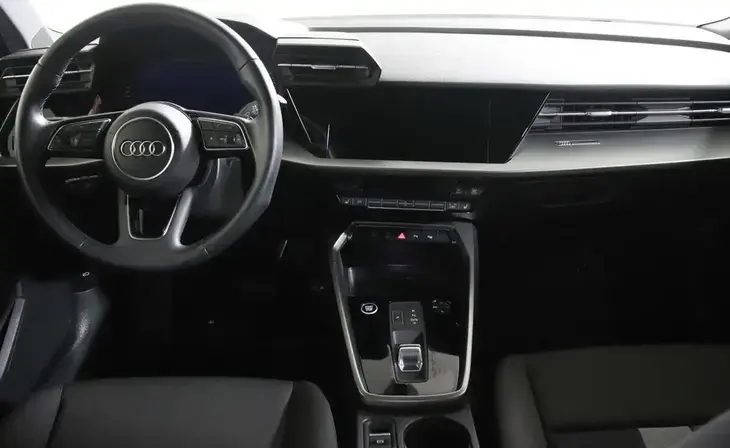 Audi A3 - Фото 10