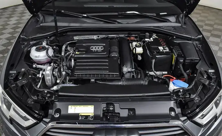 Audi A3 - Фото 2