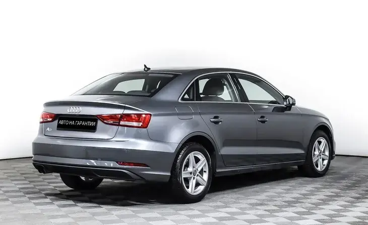 Audi A3 - Фото 5