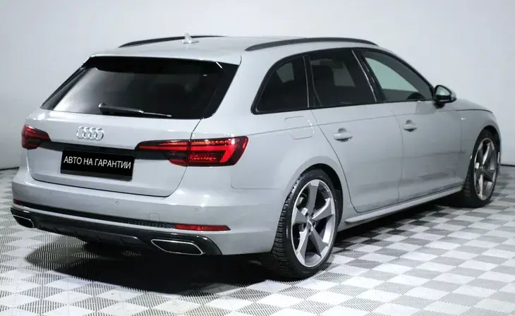 Audi A4 - Фото 3