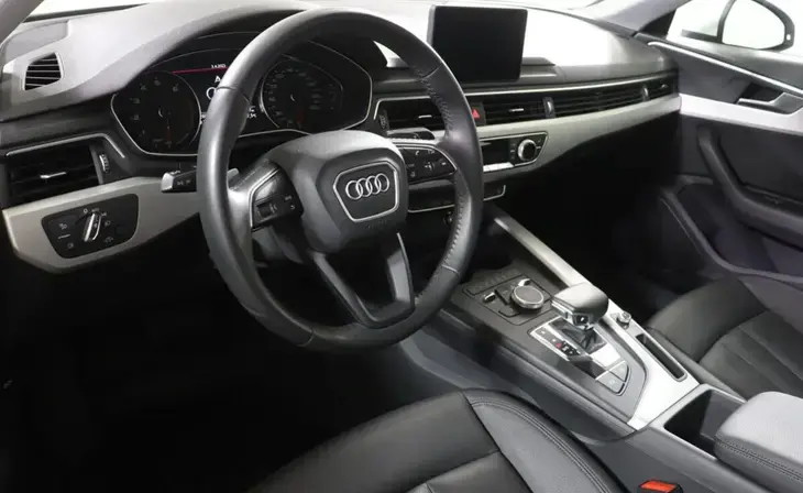 Audi A4 - Фото 8