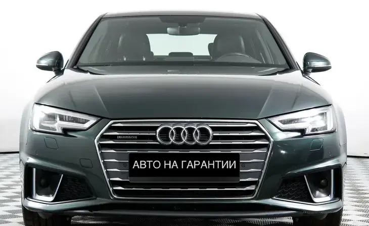 Audi A4 - Фото 2