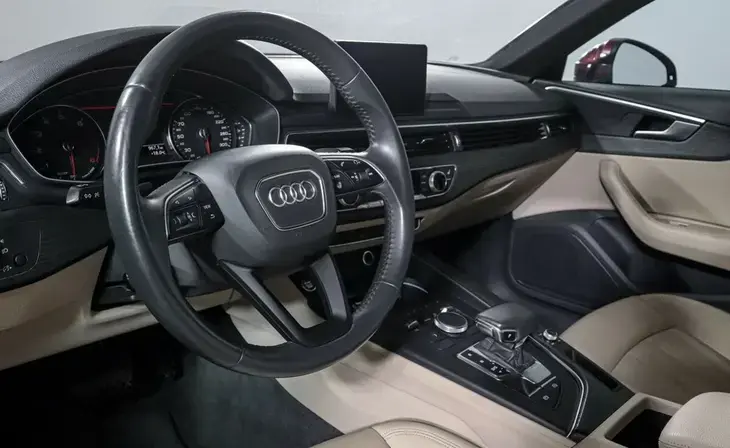 Audi A4 - Фото 11