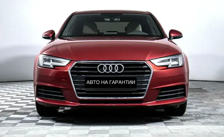 Audi A4 - Фото 1
