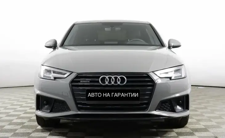 Audi A4 - Фото 2