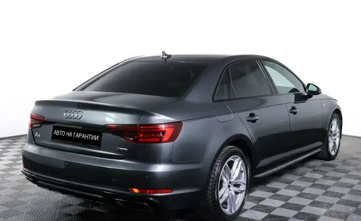 Audi A4 - Фото 4
