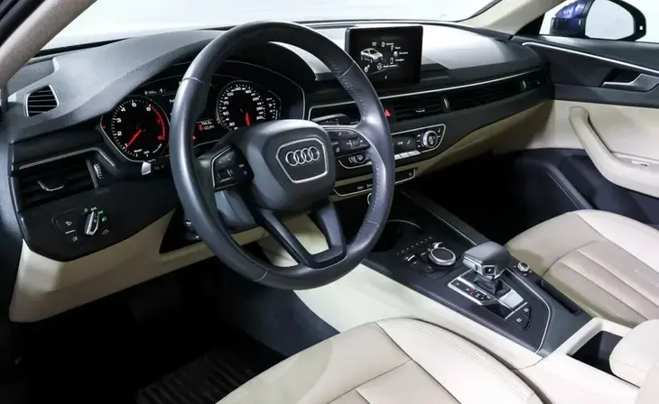 Audi A4 - Фото 10