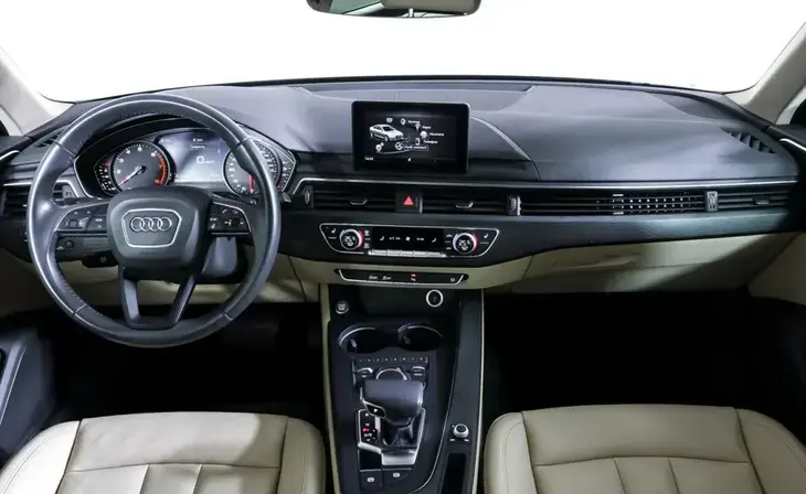 Audi A4 - Фото 11