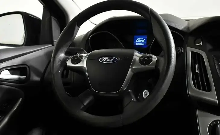 Ford Focus - Фото 11