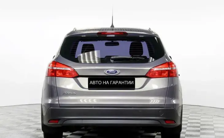 Ford Focus - Фото 5