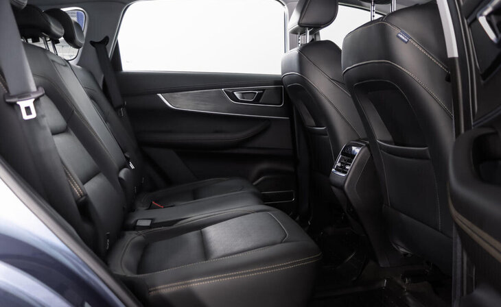 Chery Tiggo 8 - Фото 9