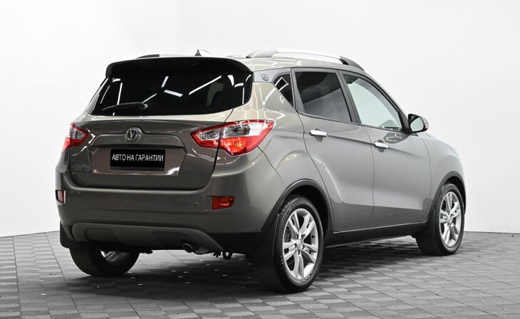 Changan CS35  - Фото 2