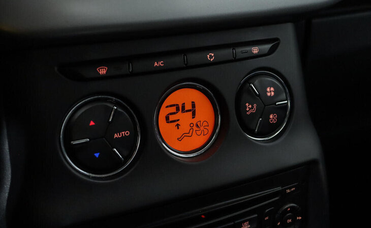 Citroen C3 - Фото 8