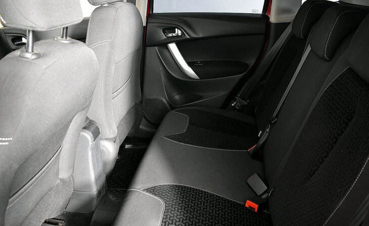 Citroen C3 - Фото 10