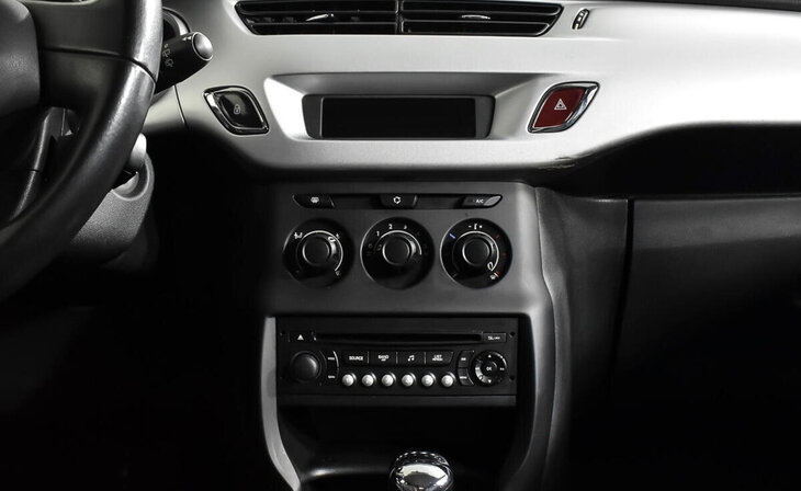 Citroen C3 - Фото 12