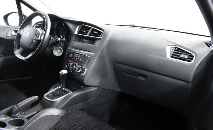 Citroen C4 - Фото 7