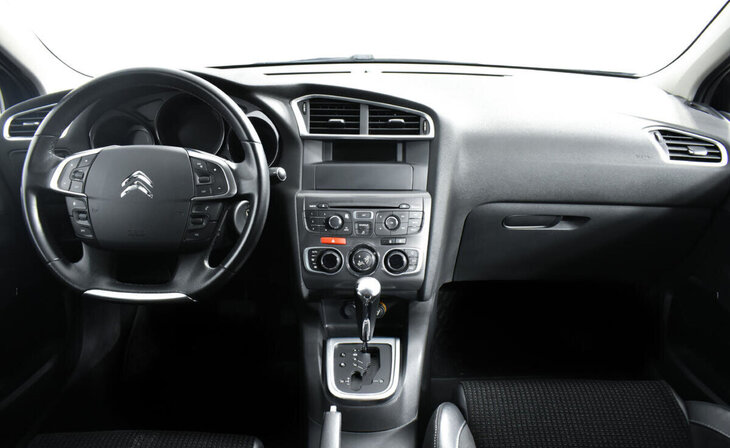 Citroen C4 - Фото 8