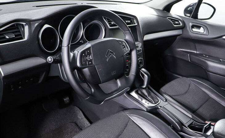 Citroen C4 - Фото 7
