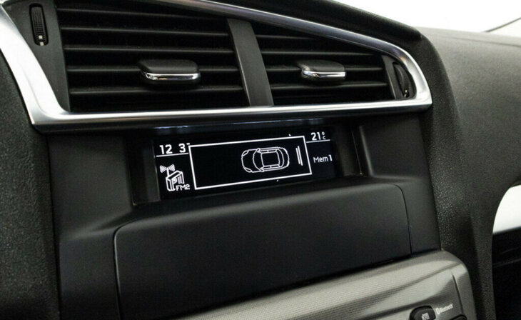 Citroen C4 - Фото 10