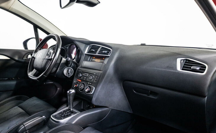 Citroen C4 - Фото 4