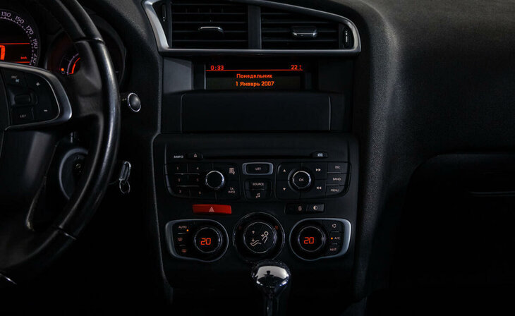 Citroen C4 - Фото 7