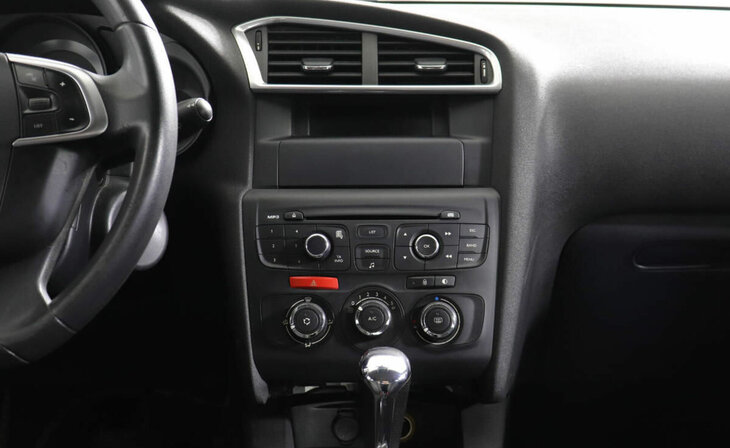 Citroen C4 - Фото 7