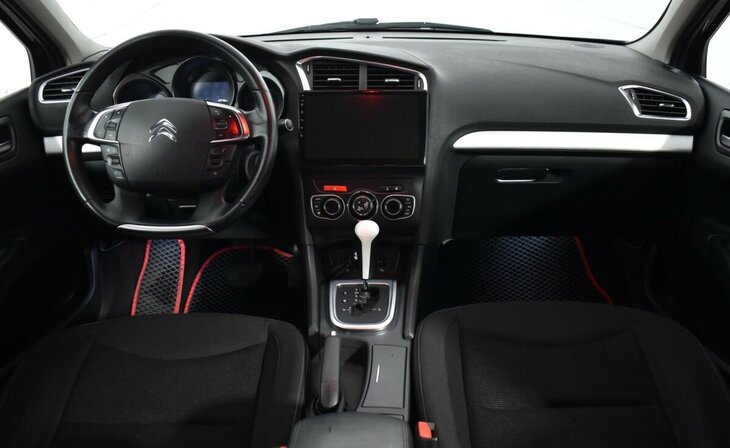 Citroen C4 - Фото 6