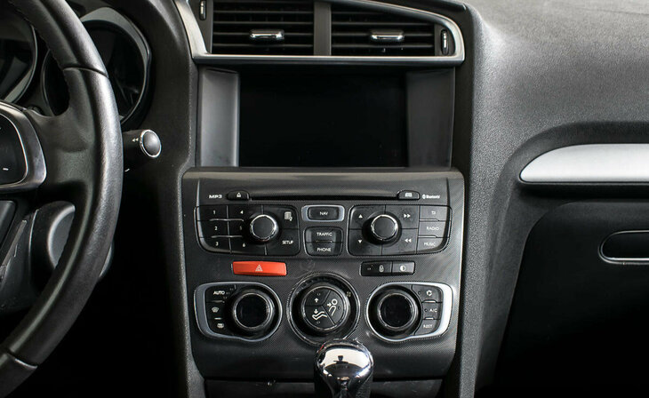 Citroen C4 - Фото 12