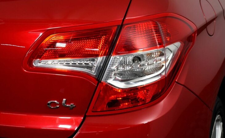 Citroen C4 - Фото 5